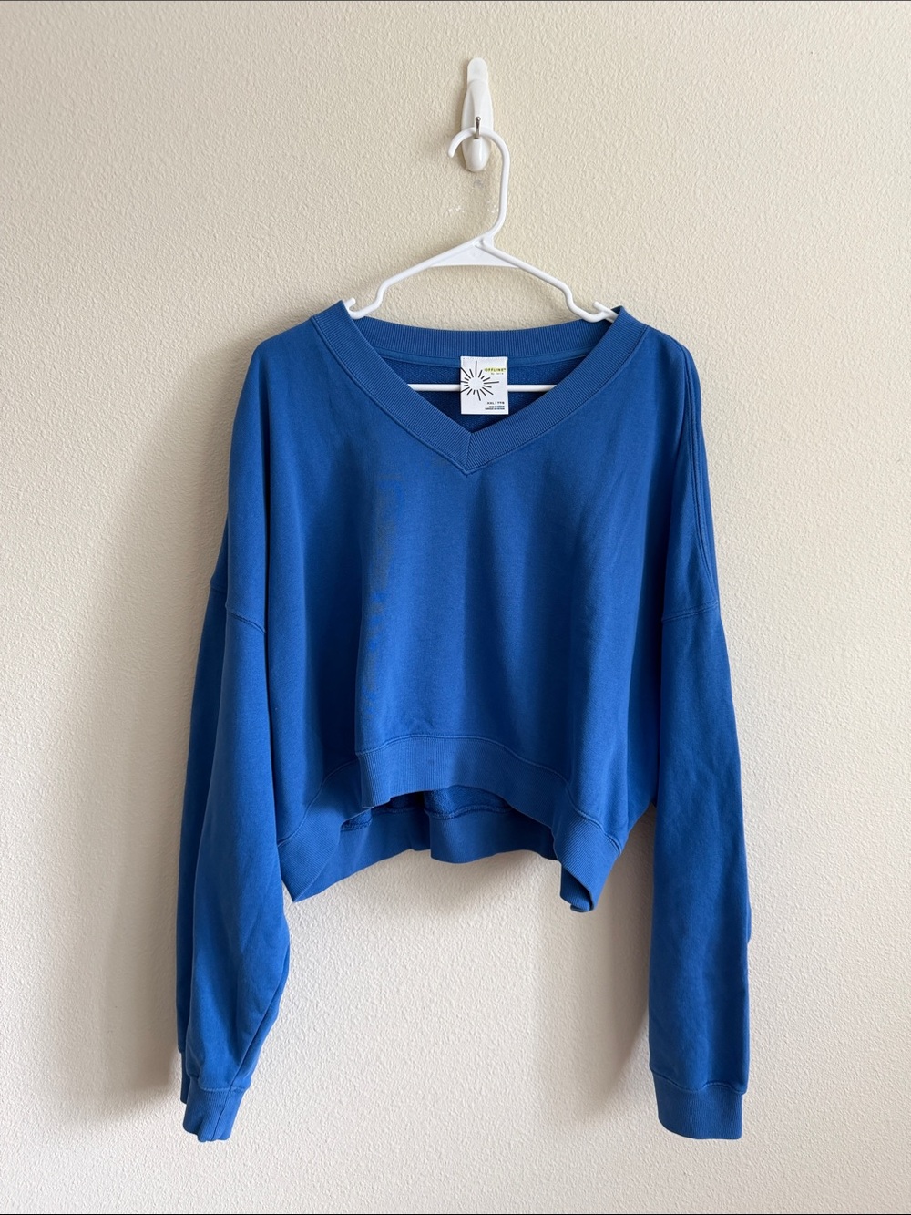Aerie Offline V-Neck Cropped Sweatshirt